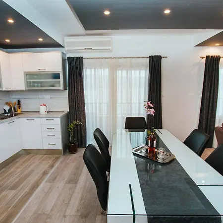 Apartmán By The Sea Arbanija, Ciovo - 1122 Trogir